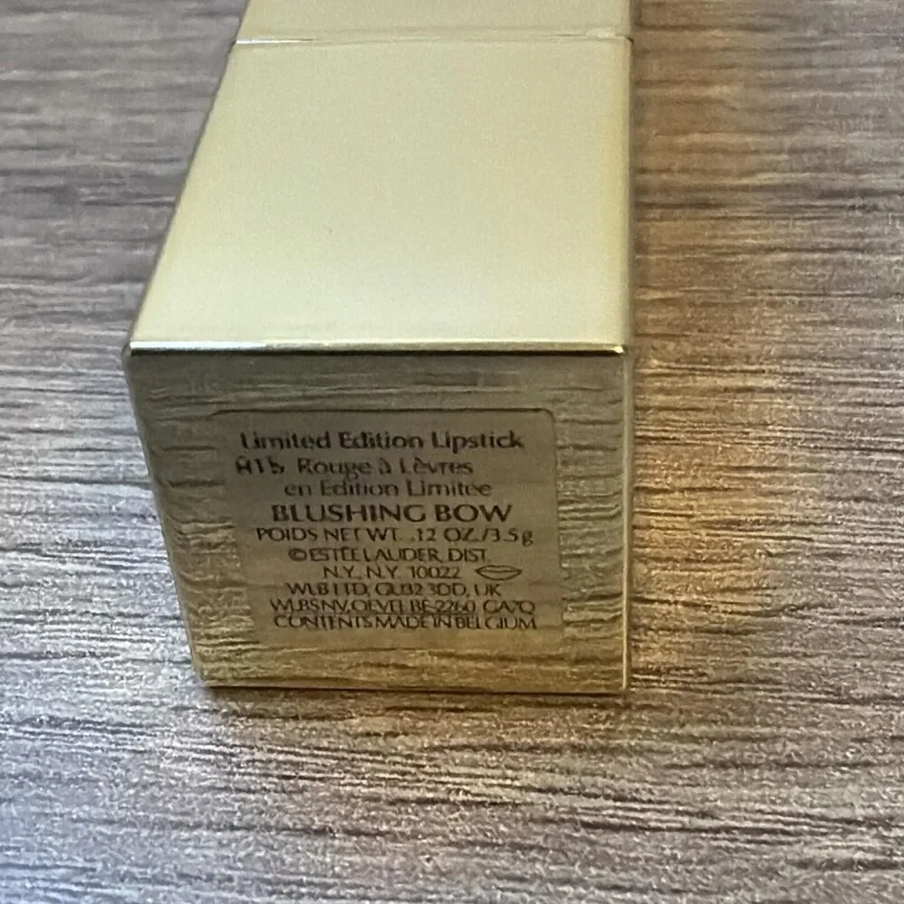 2025 HOLIDAY Estee Lauder Limited Edition Lipstick -  Blushing Bow- Full Size